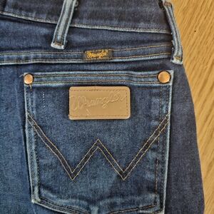 Wrangler Classic Indigo Bootcut Jeans
